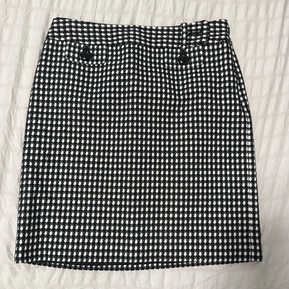 Ann Taylor plaid skirt